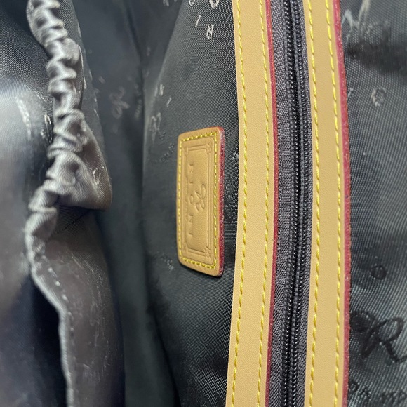 (Sold) Rioni handbag - Picture 4 of 6